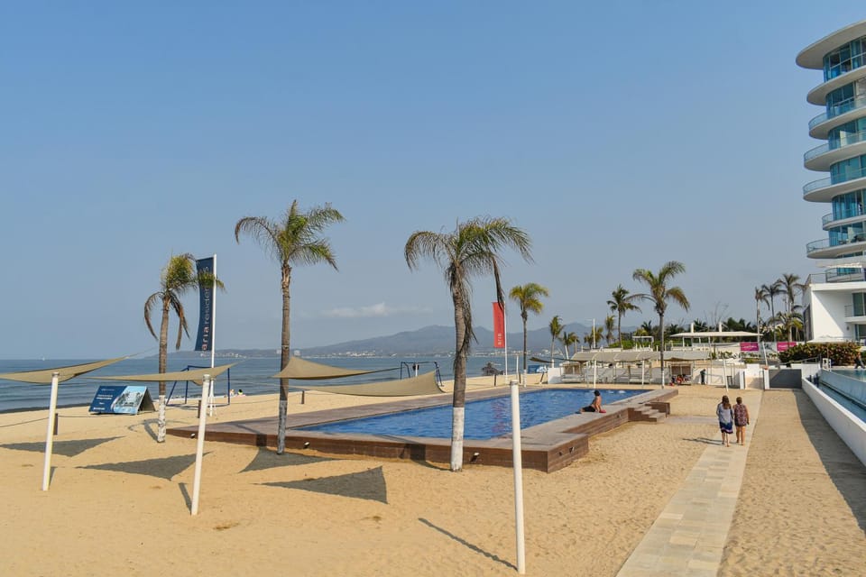 Beach, Swimming pool, sunbed