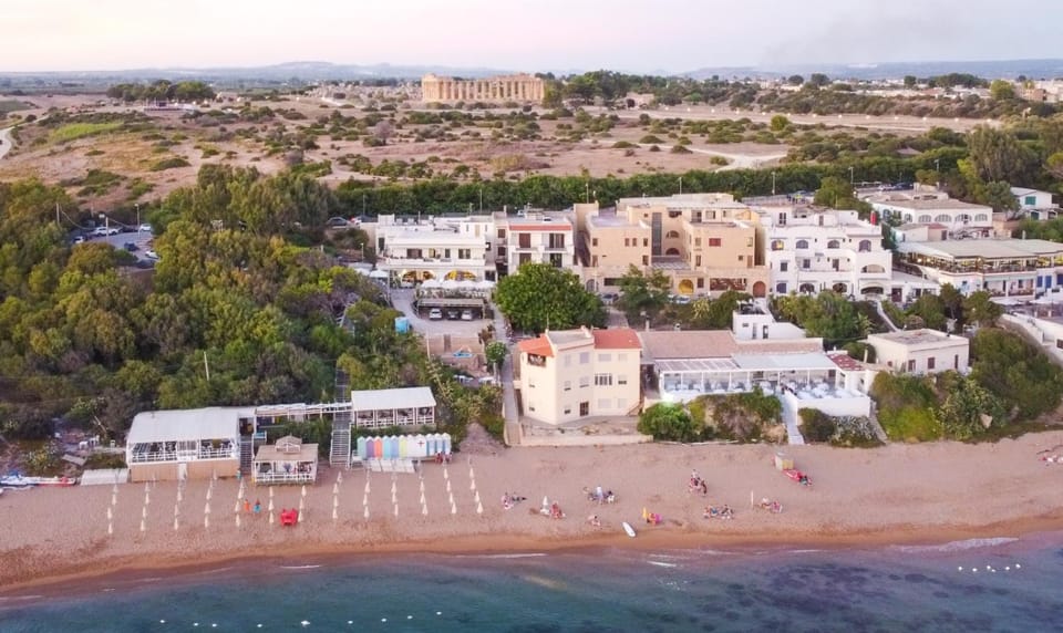 Bahari Beachfront Aparthotel Selinunte Apartment in Sicily