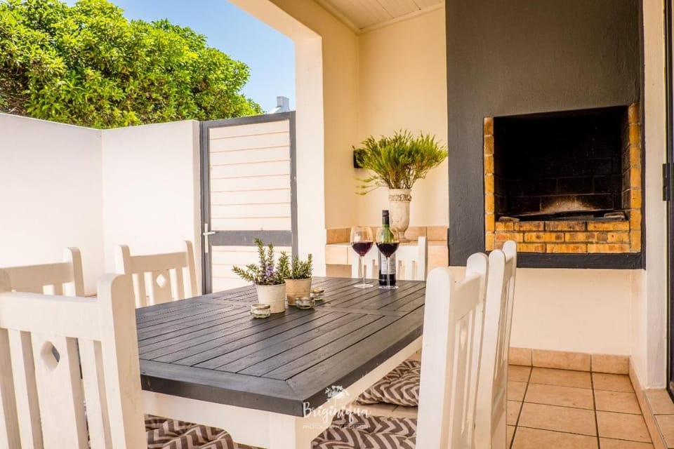 Patio, Balcony/Terrace