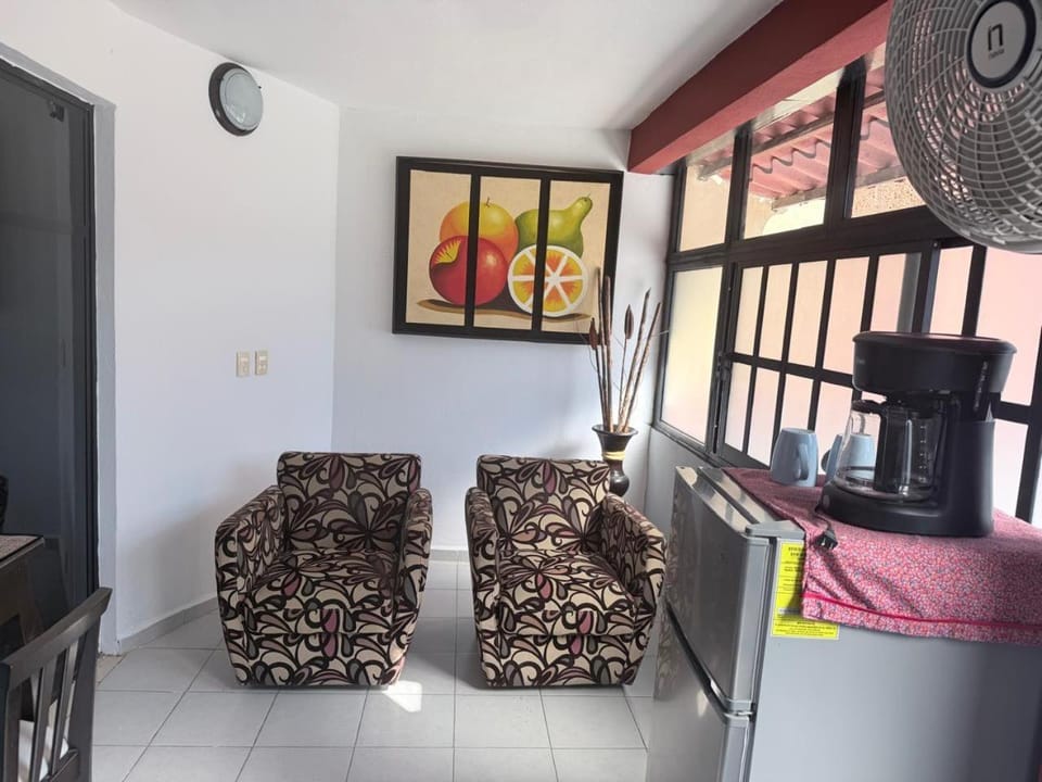 Depto. MAIA: A/C, agua caliente, WiFi, tv, cable. Apartment in State of Tabasco
