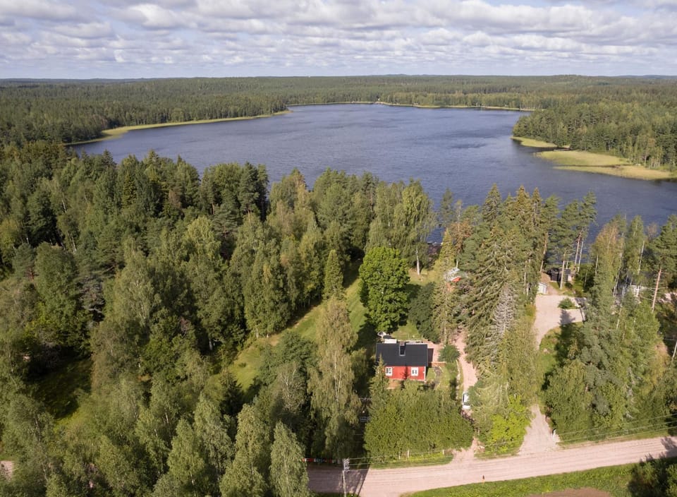 Beautifully renovated lakeside red cottage House in Finland