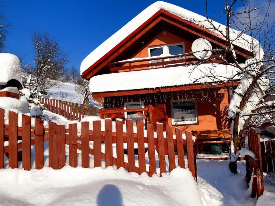 Property building, Winter