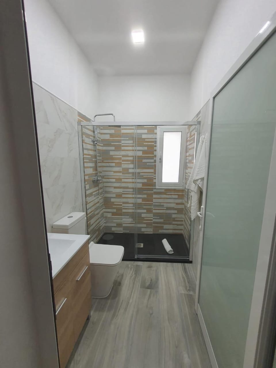 Shower, Bathroom