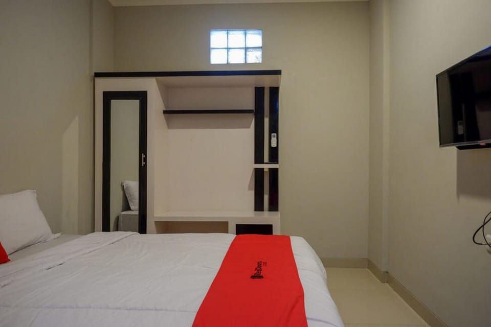 RedDoorz Plus near Jogja City Mall 5 Hotel in Special Region of Yogyakarta