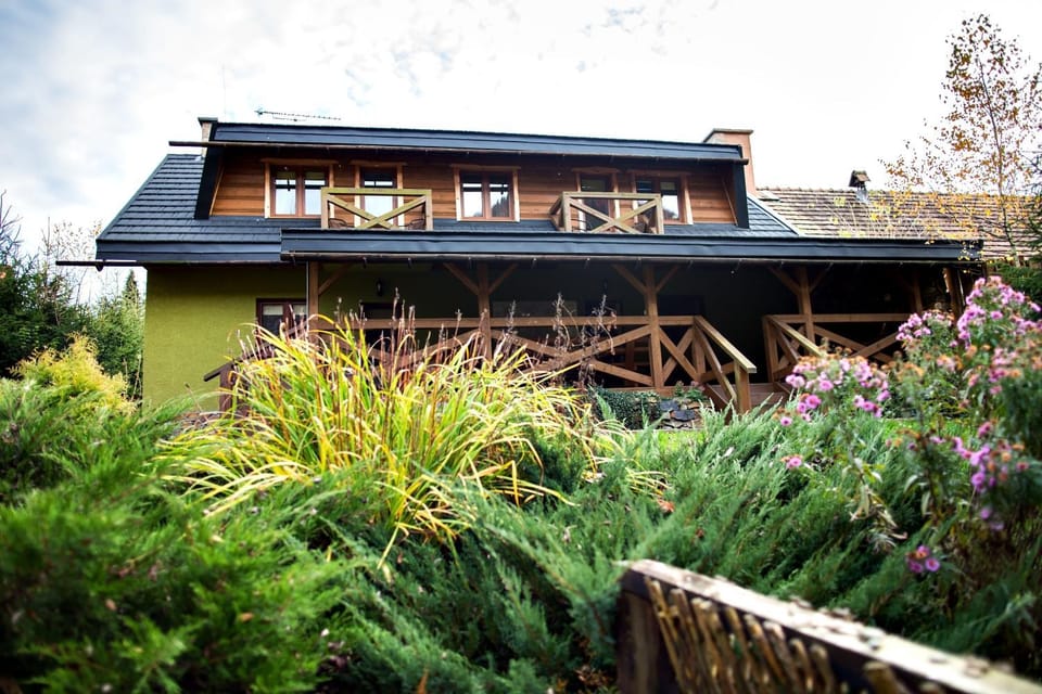 Property building, Garden