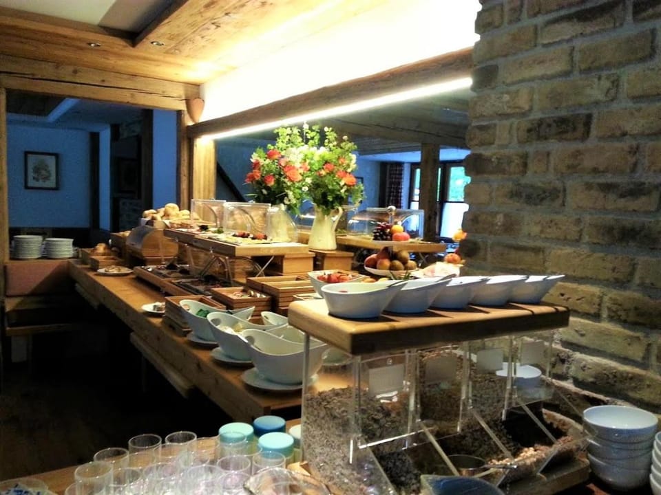 Buffet breakfast