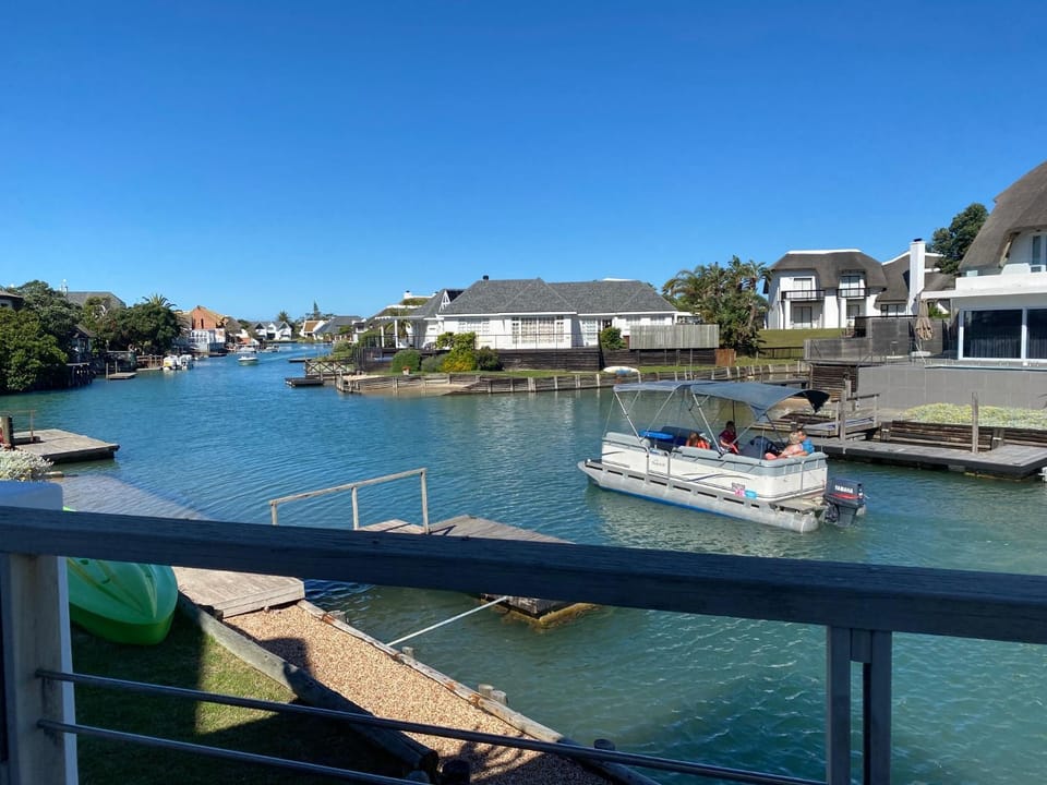 CANAL HOUSE: waterfront property to rent Villa in Eastern Cape