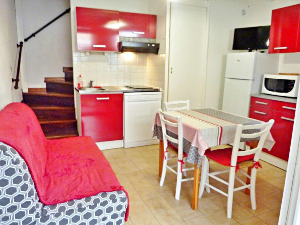 Maison climatisée proche plage, terrasse, parking privé - FR-1-387-167 Apartment in Marseillan