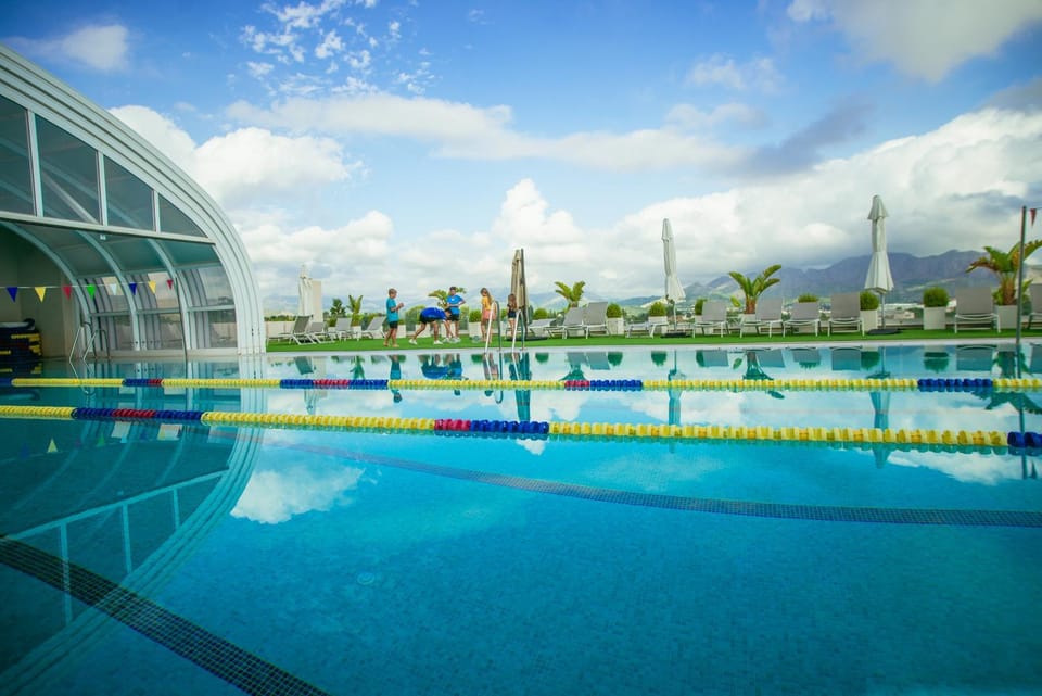 Swimming pool, Entertainment