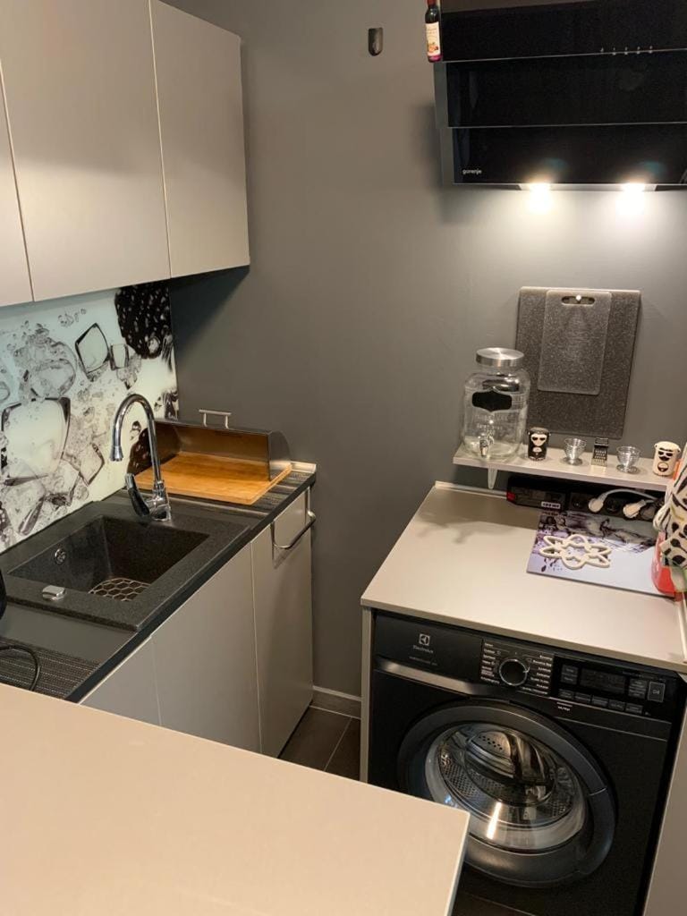 Kitchen or kitchenette