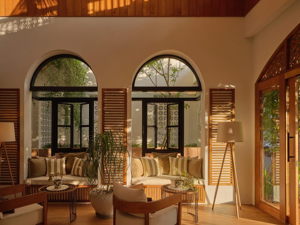 Day, Lobby or reception, Seating area