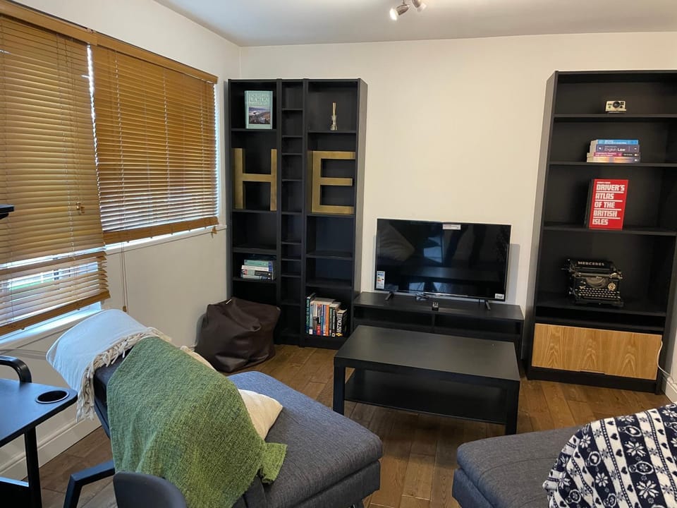 TV and multimedia, Living room