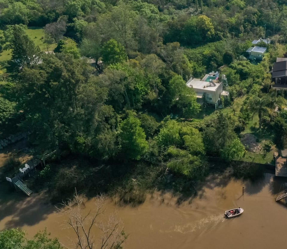 Property building, Bird's eye view, Garden view, River view, Swimming pool