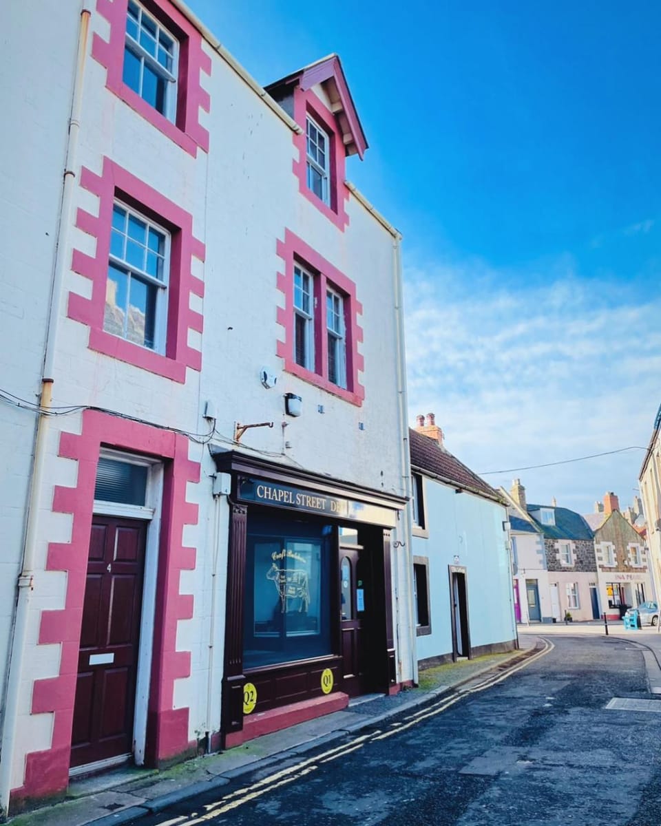 Property building, Neighbourhood, Street view, Location