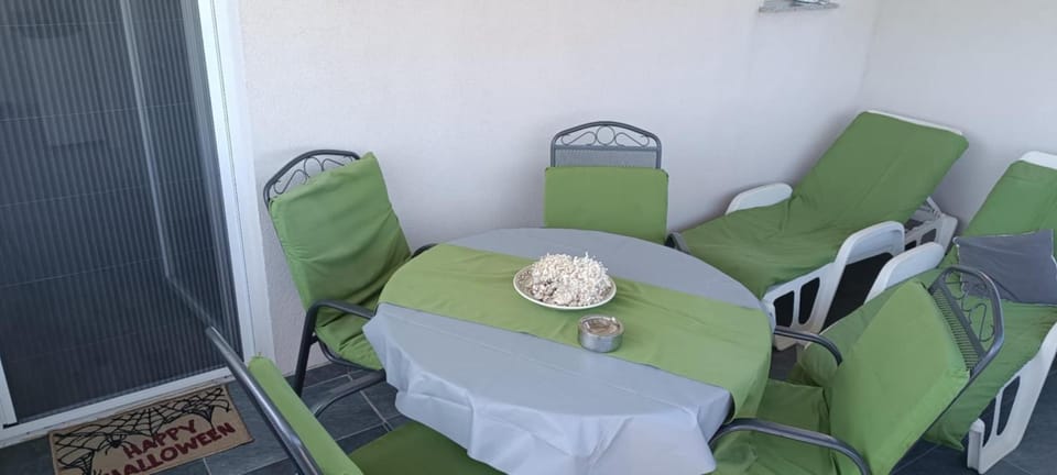 Patio, Balcony/Terrace, Balcony/Terrace