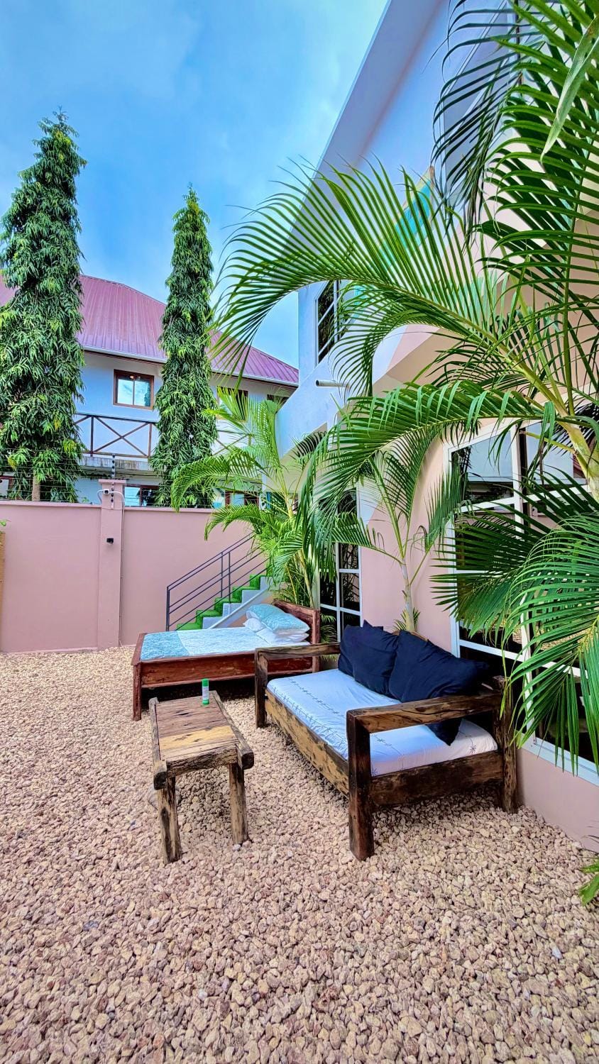 VICK Boutique Hotel with New power backup Apartment in Unguja North Region
