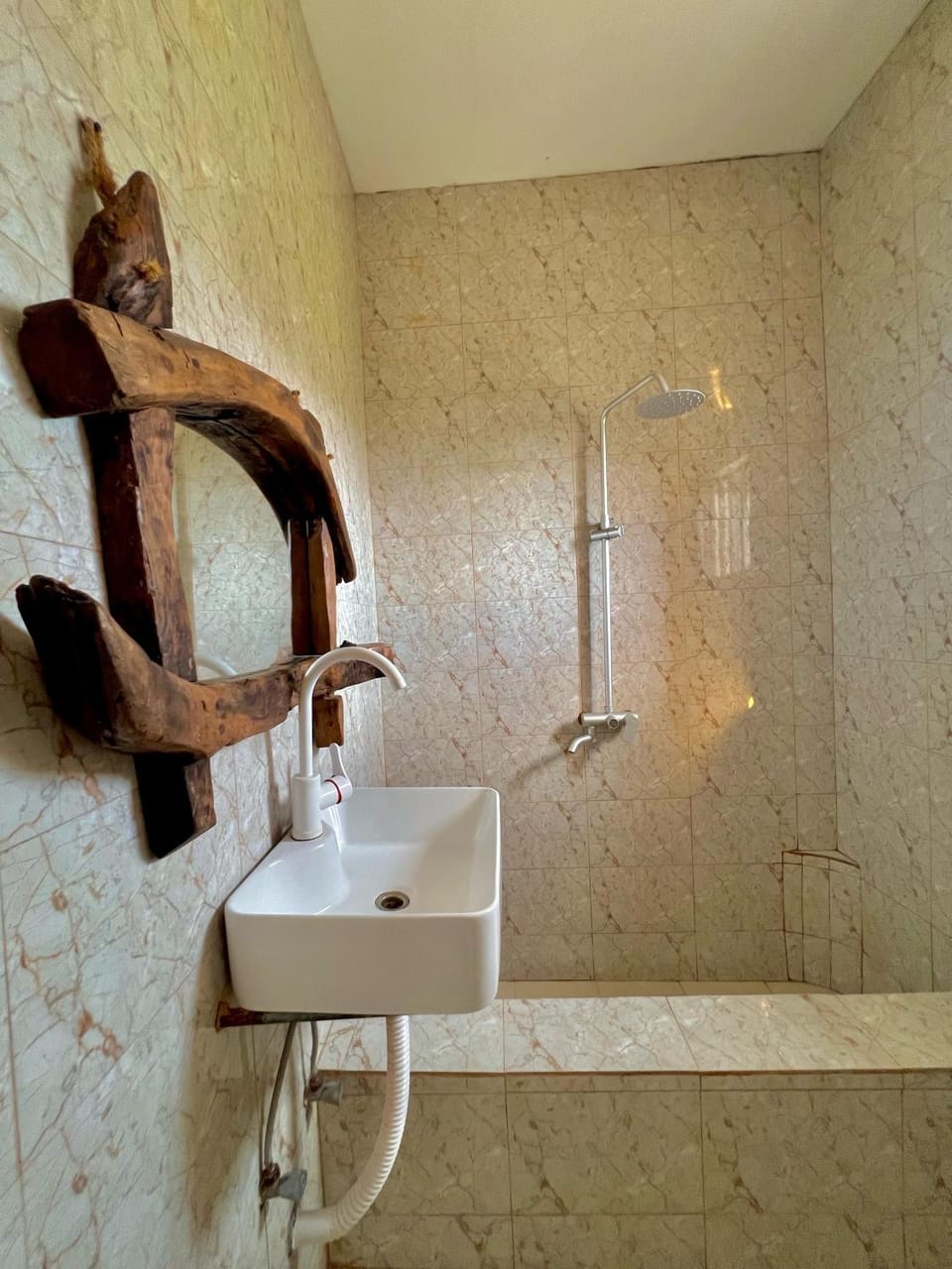 VICK Boutique Hotel with New power backup Apartment in Unguja North Region