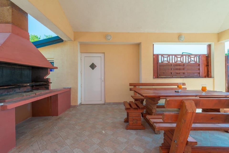 Kaktus Apartment Apartment in Zadar County