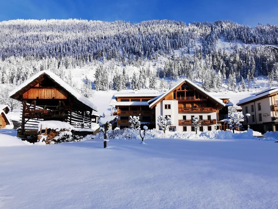 Property building, Winter