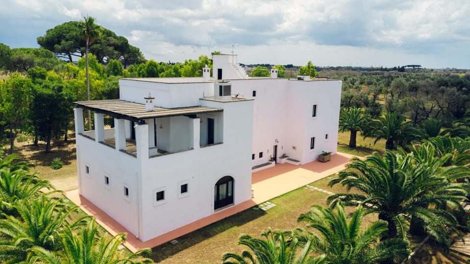 Property building, Garden view
