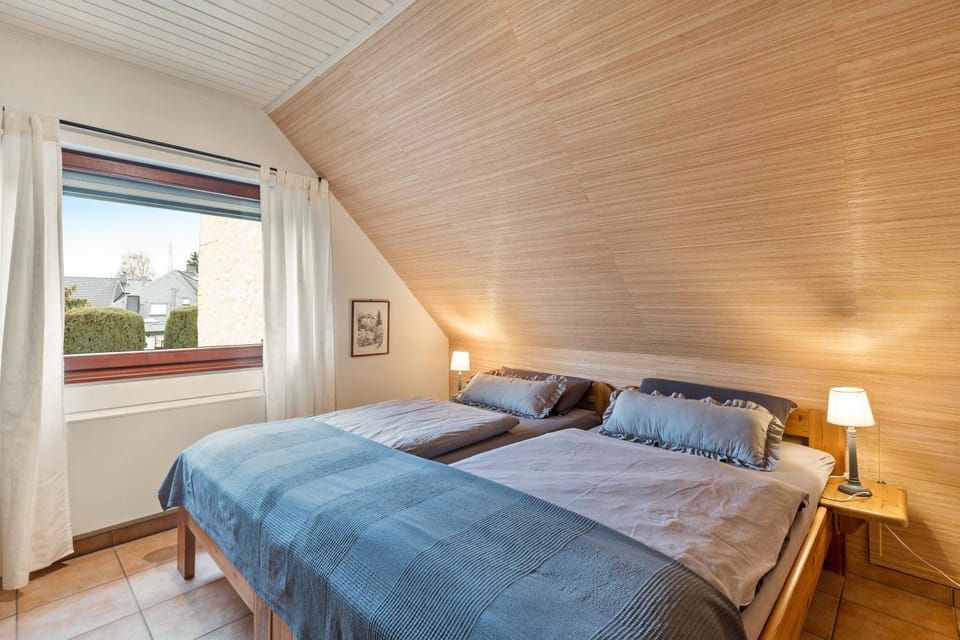 Property building, Living room, Bedroom