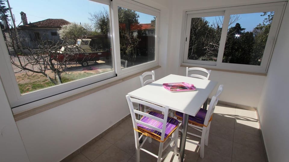 Apartments Tomislav Bed and Breakfast in Primorje-Gorski Kotar County