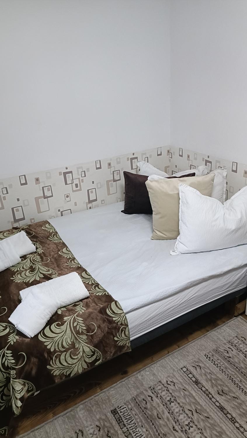 Casa Alex Bed and Breakfast in Romania