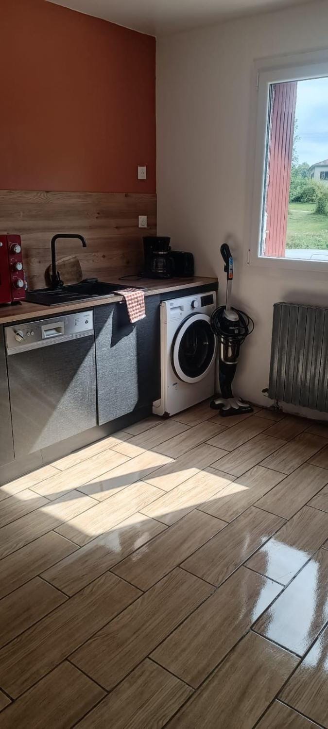 Appartement La Marmotte Compreignac Apartment in Nouvelle-Aquitaine