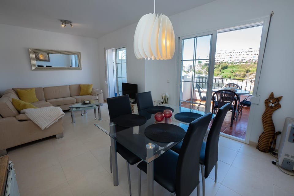 Balcony/Terrace, Dining area