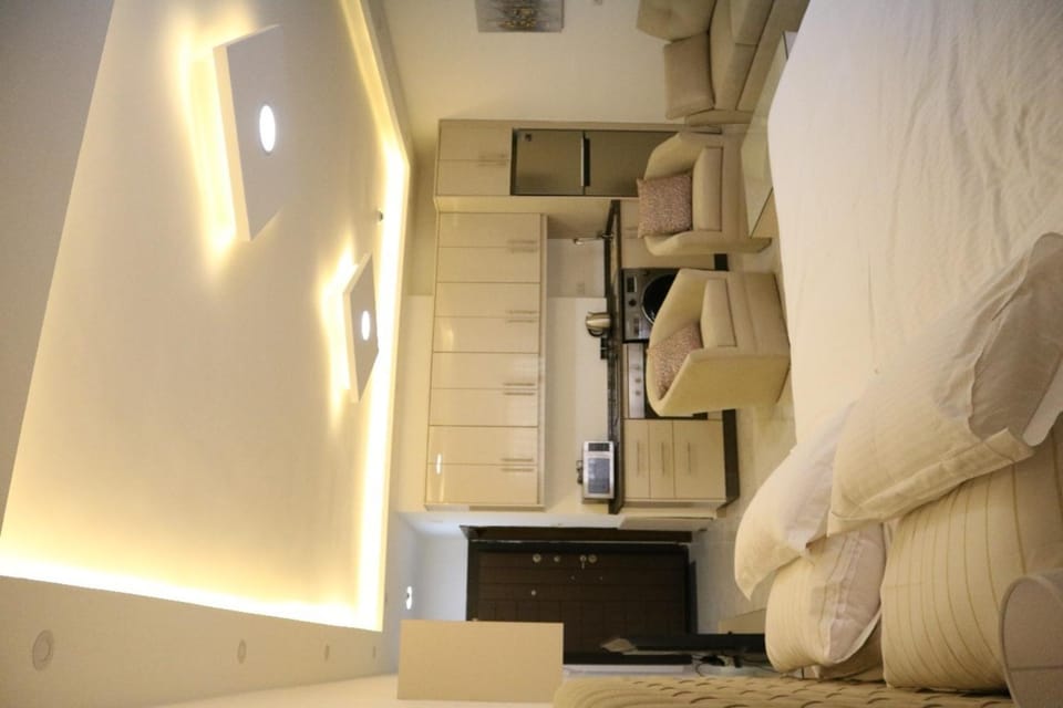 Amazing one Bedroom Apartment in Amman Elwebdah 7 Apartment in Africa