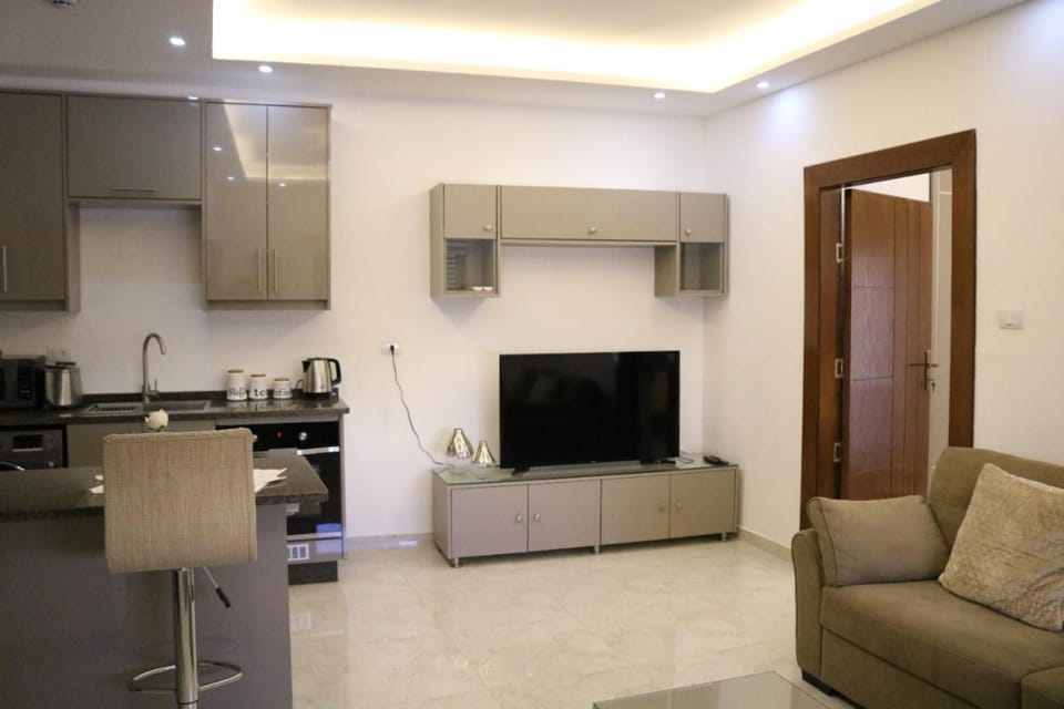 Amazing one Bedroom Apartment in Amman Elwebdah 8 Apartment in Africa