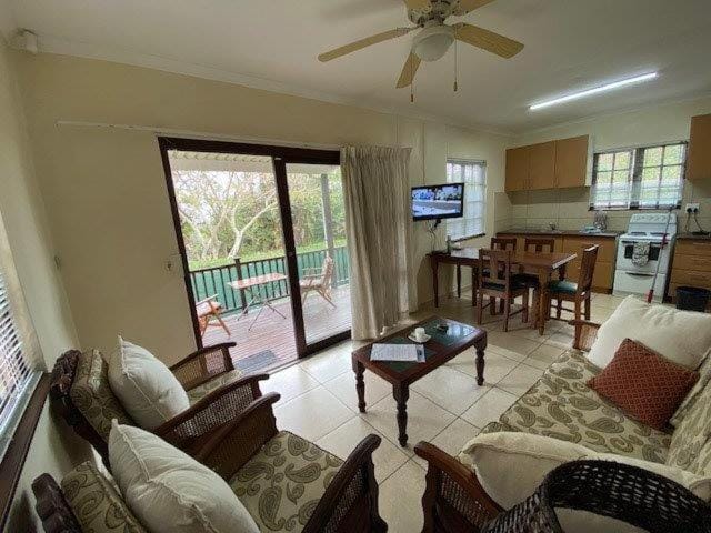 Coral Cottage Apartment in KwaZulu-Natal
