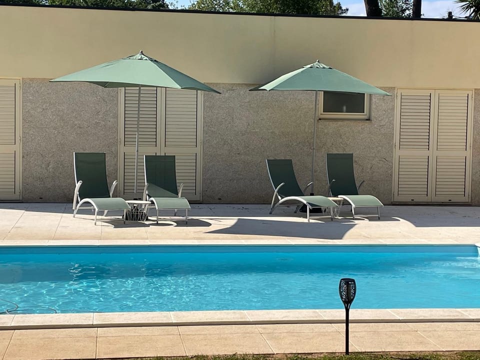 Property building, Swimming pool