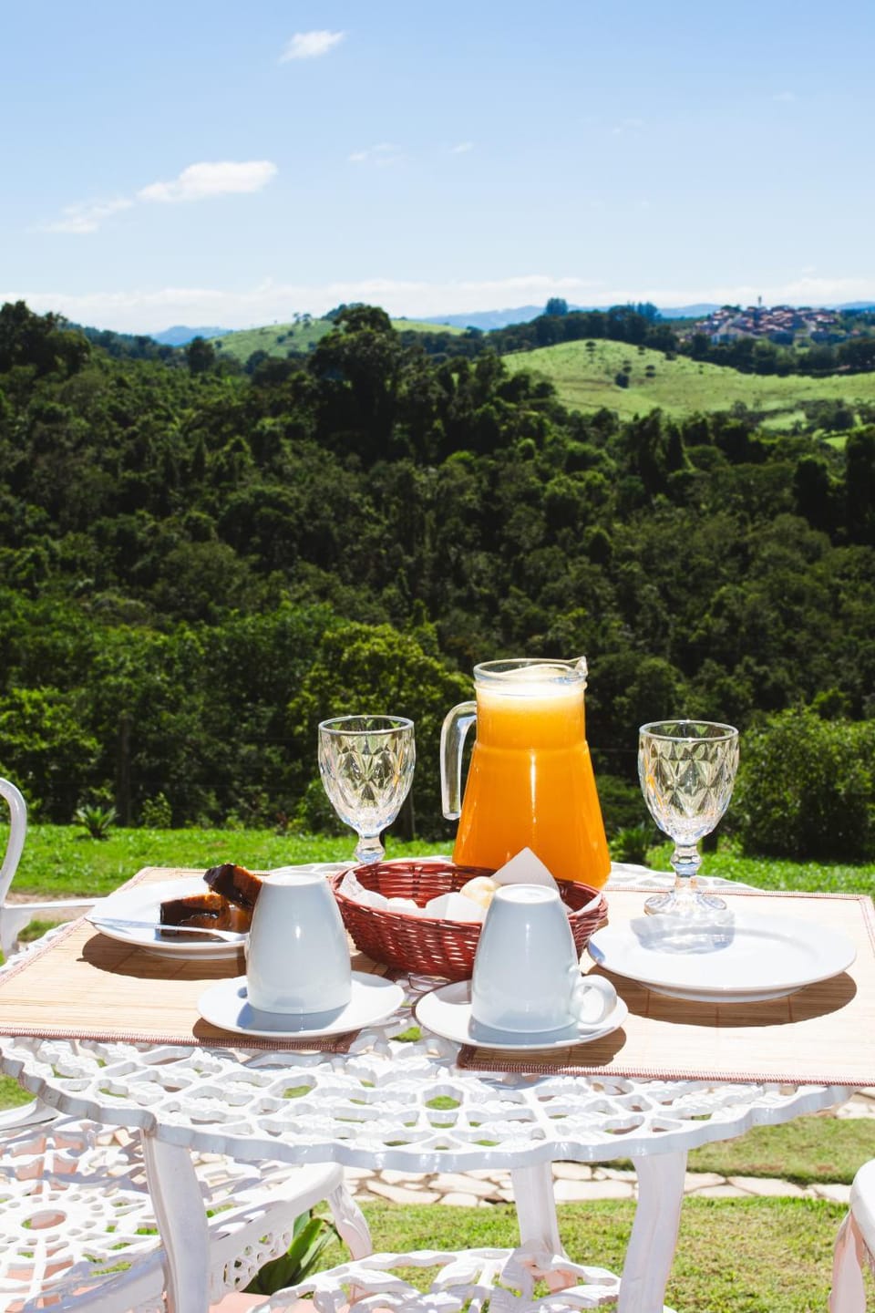Garden, Breakfast