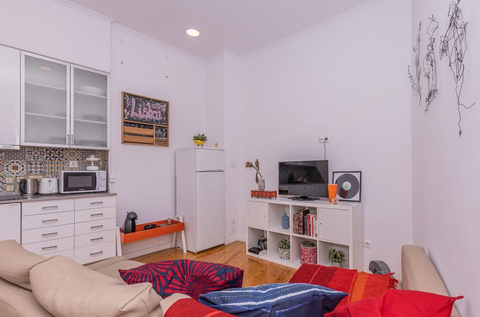 Communal lounge/ TV room, Living room