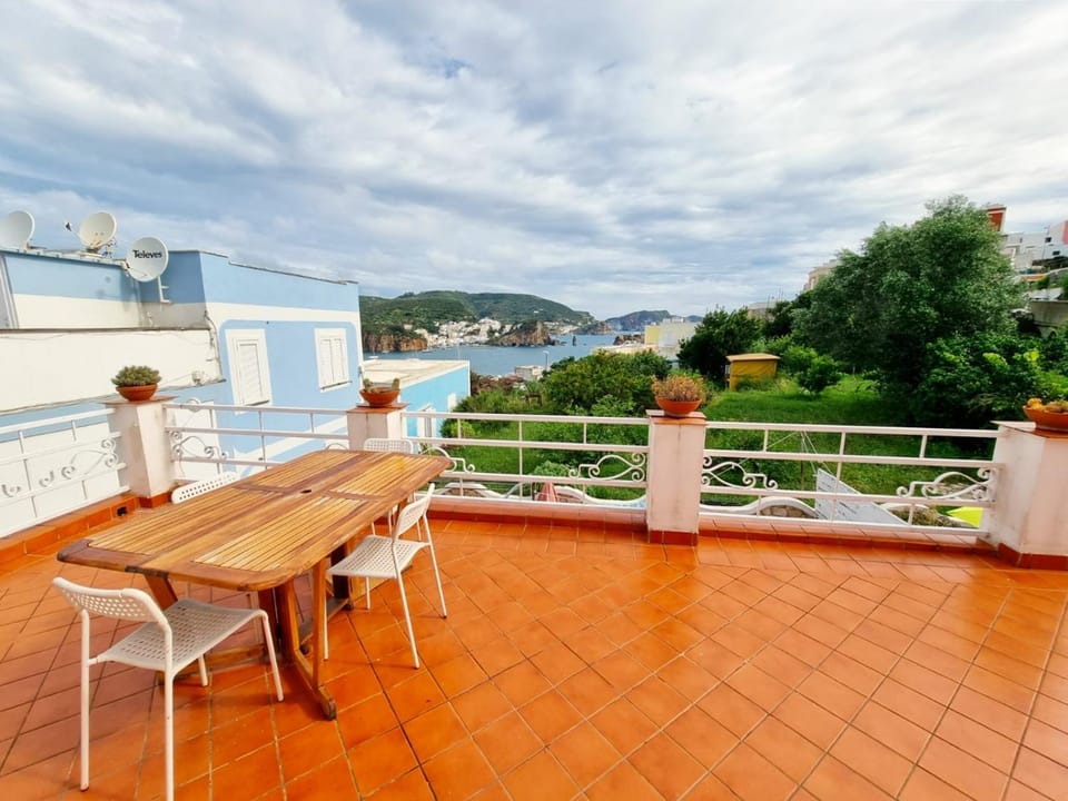 Natural landscape, View (from property/room), Balcony/Terrace, Sea view