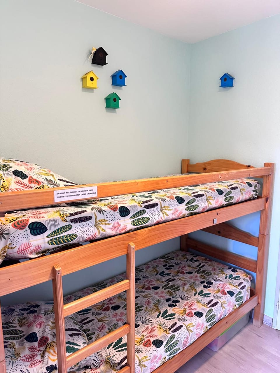 bunk bed