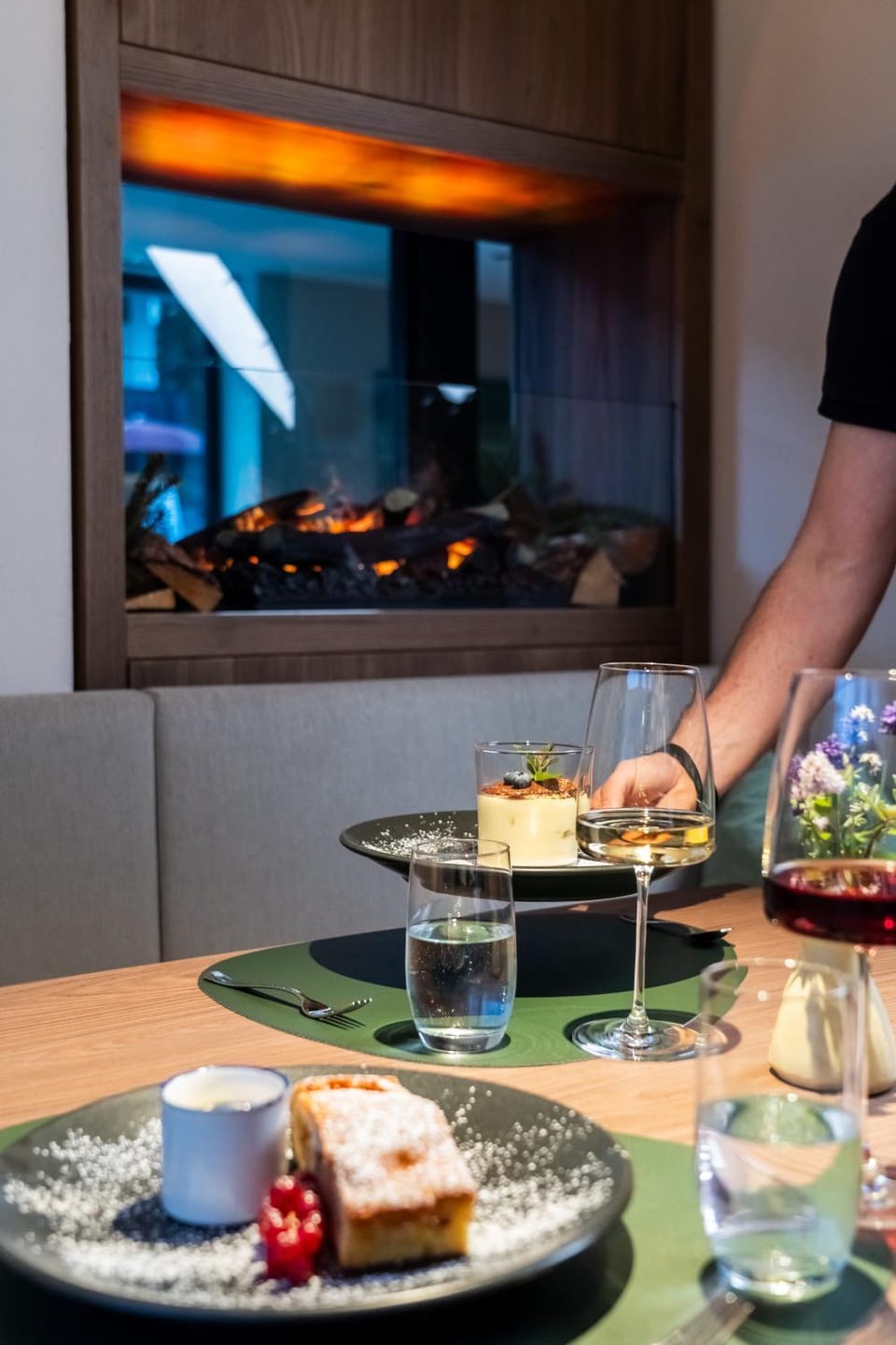 Restaurant/places to eat