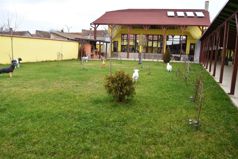 Property building, Garden