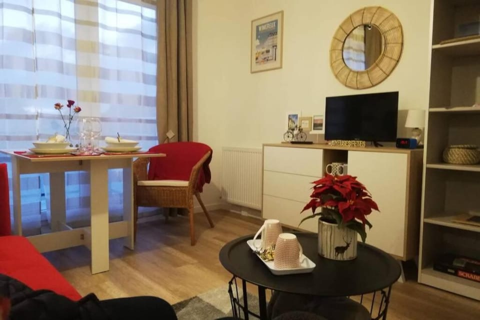 Studio Cosy neuf près de la mer,Balcon et Parking gratuit Apartment in Wimereux
