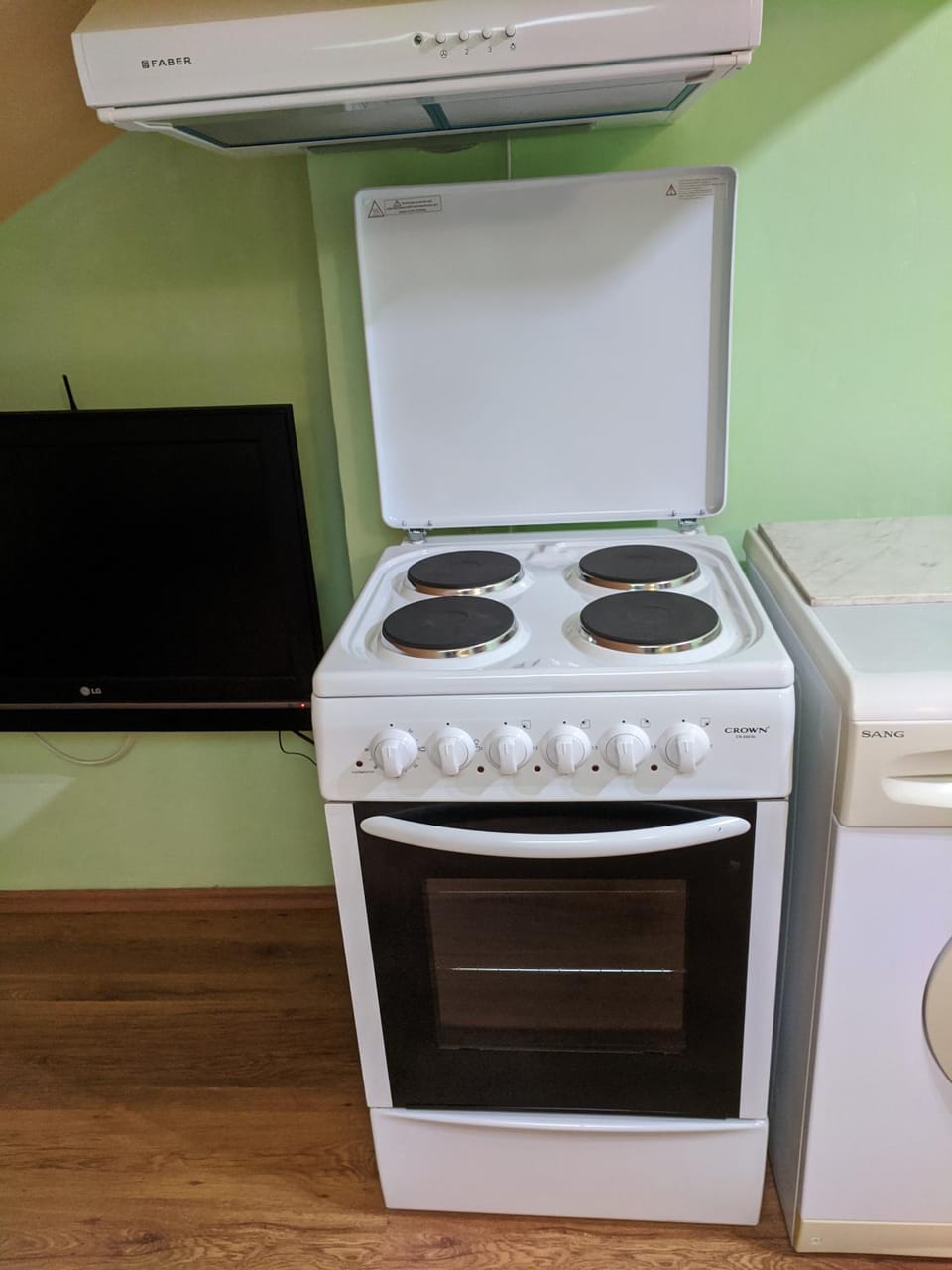 Midtown Place Apartment Loft таванска стая с баня DORIS 2 Apartment in Plovdiv