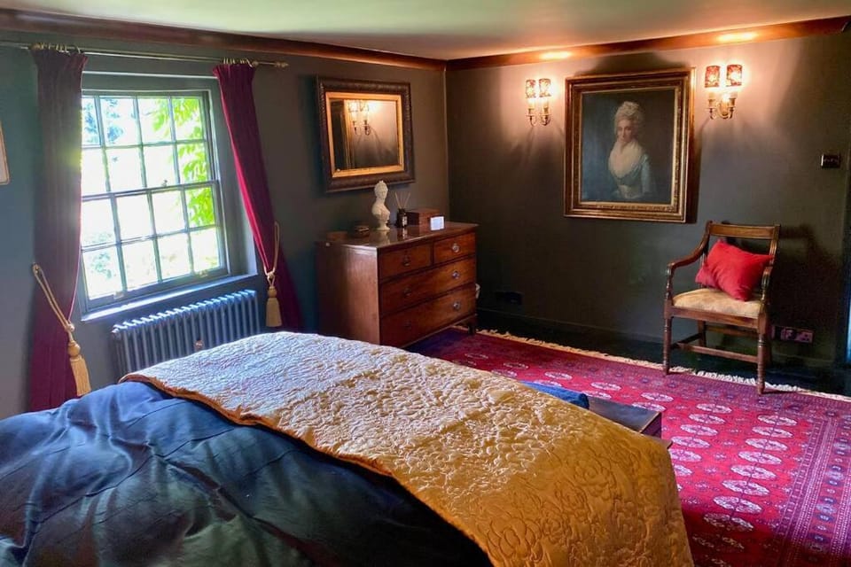 17th Century Boutique Getaway in the Countryside Apartment in Dover District