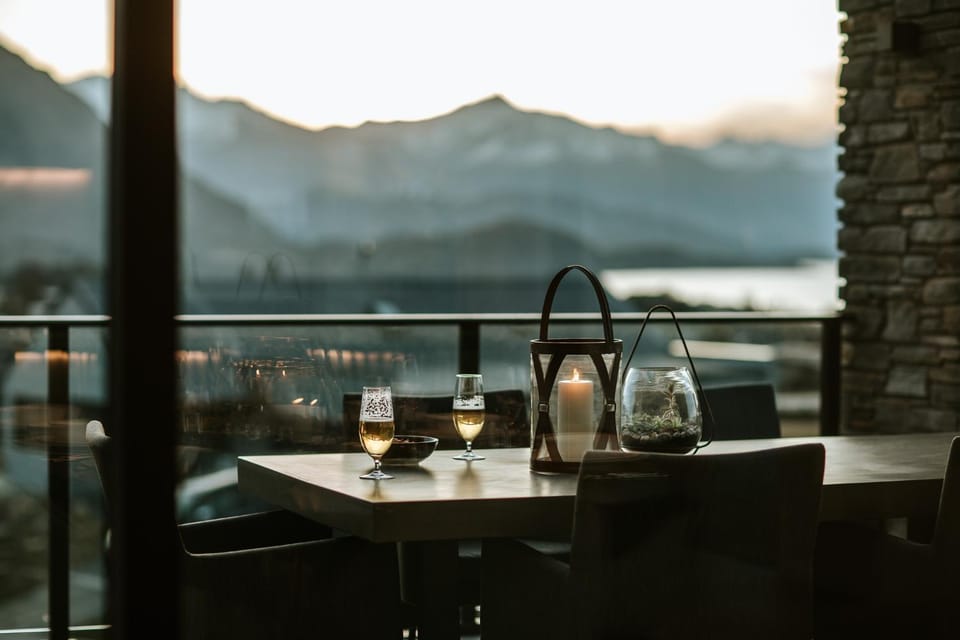 Balcony/Terrace, Lake view, Mountain view