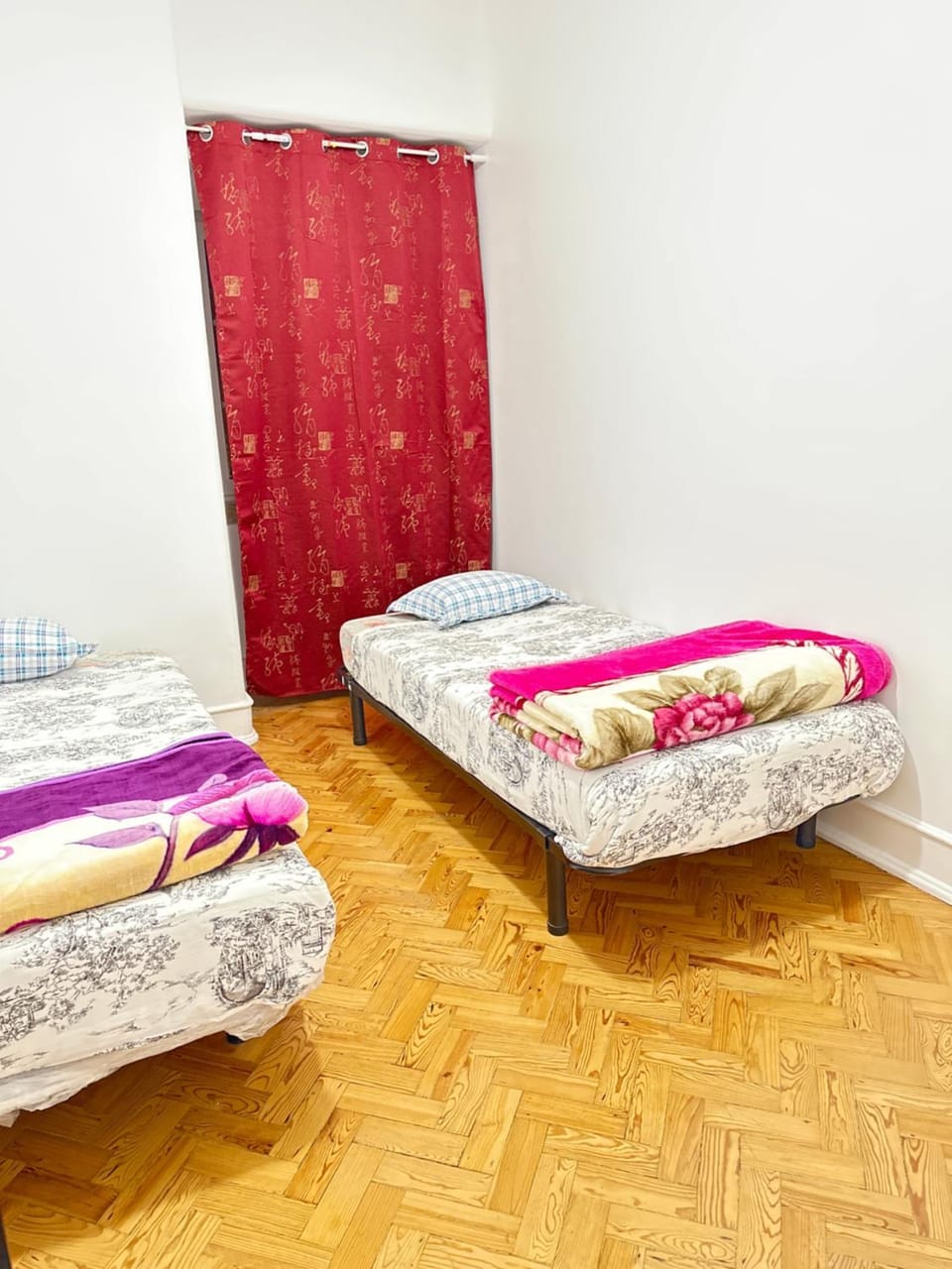 Rainbow Guest House Bed and Breakfast in Lisbon