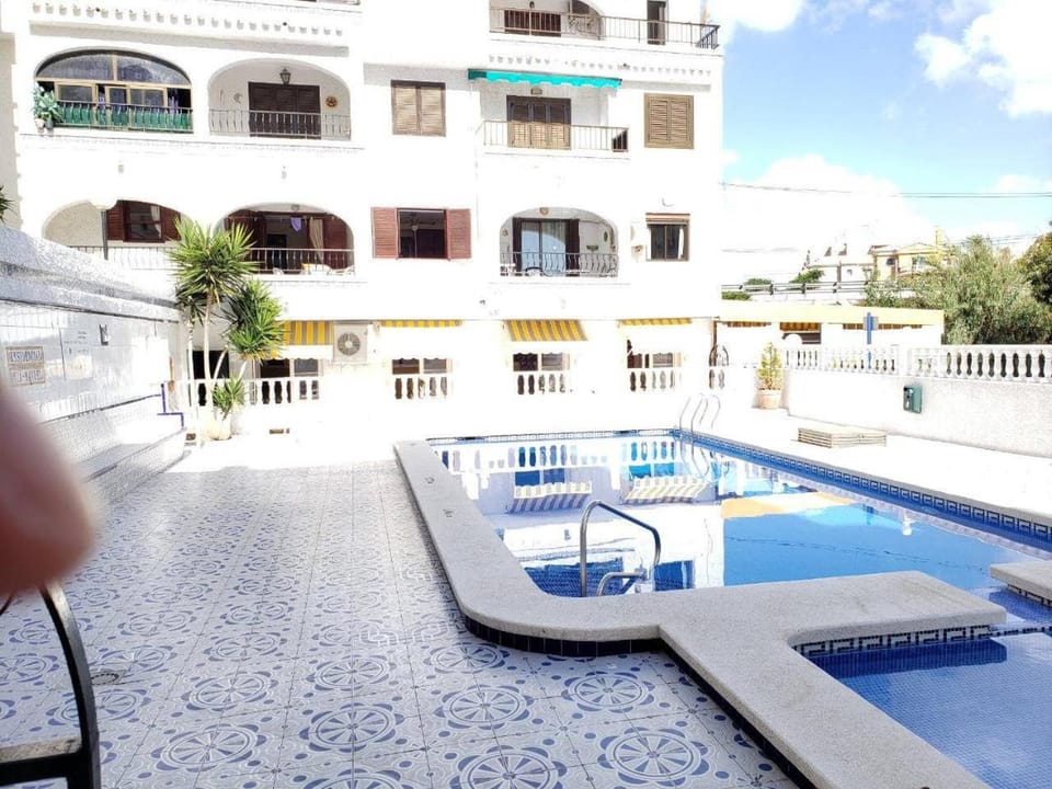 Property building, Swimming pool