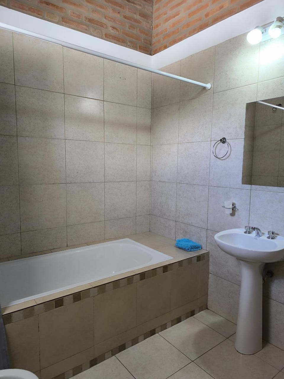 Shower, Bathroom, Bath, towels