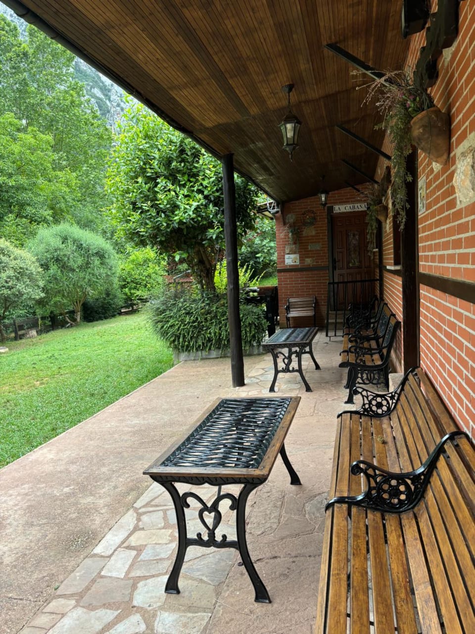 Albergue La HERMIDA Country House in Cantabria