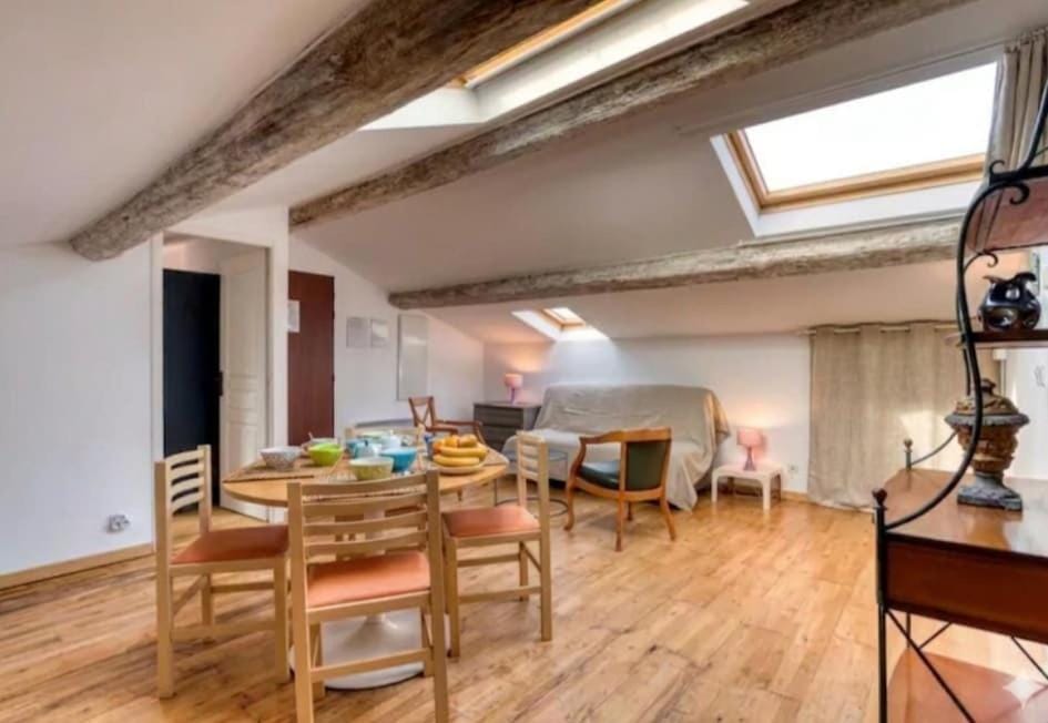 "Le Colombier"-Meublé de Tourisme 3 étoiles -Résidence "Les Logis de Béziers"-Garage optionnel-Cœur de ville-Plages à 16km ! Apartment in Béziers