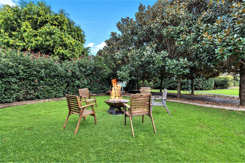 Garden, Garden view
