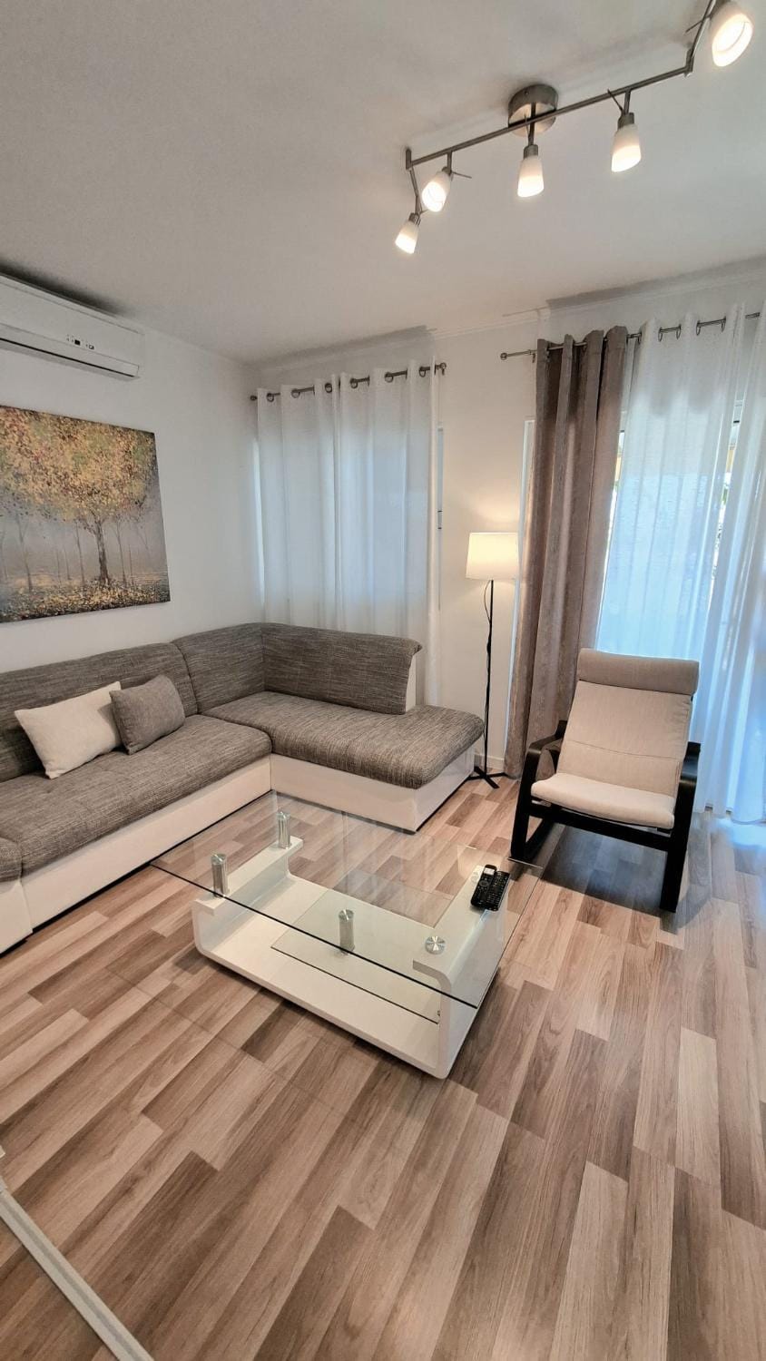Apartment Sabina Apartment in Makarska